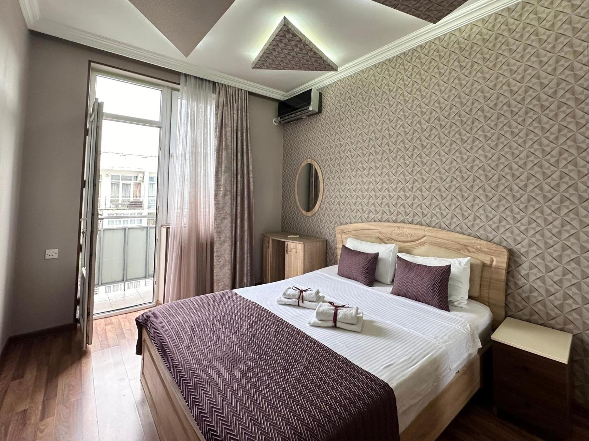 Elite Home Batumi Eksteriør billede